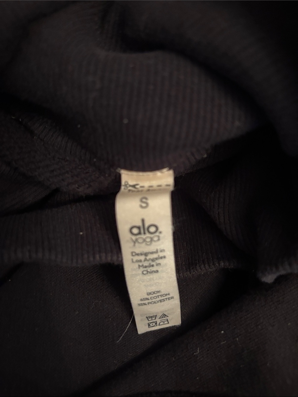Alo Black Cropped Hoodie - Picture 3 of 3